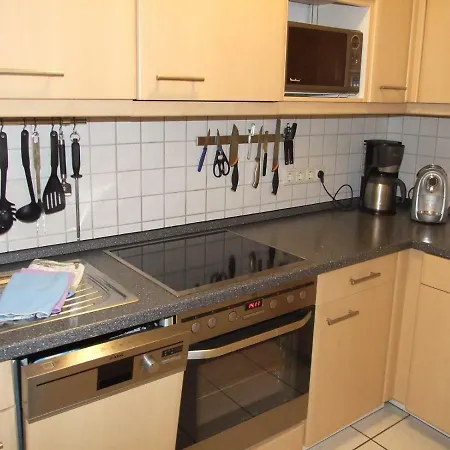 Nonnenganshauser بيت للعطل *